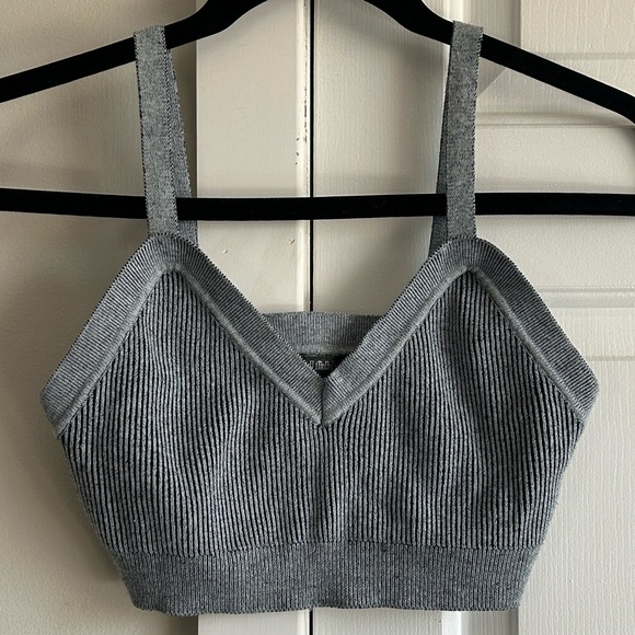 wild fable Tops - Wild Fable Gray Ribbed Crop Top